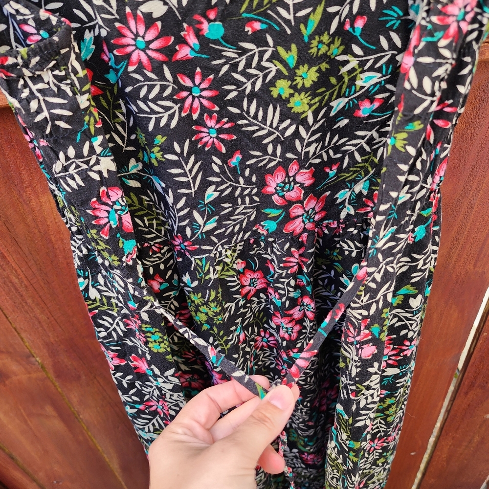 Erika black and floral maxi button up dress size large - Picture 2 of 4